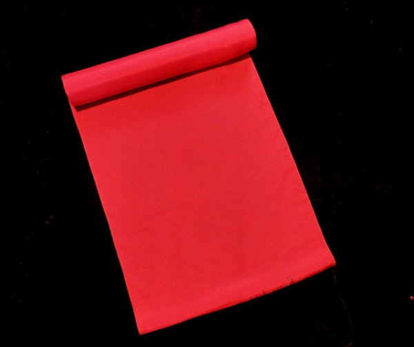画像1: 紅絹（もみ）　羽二重　正絹胴裏地　着物仕立て２枚分（会員割引対象外） (1)